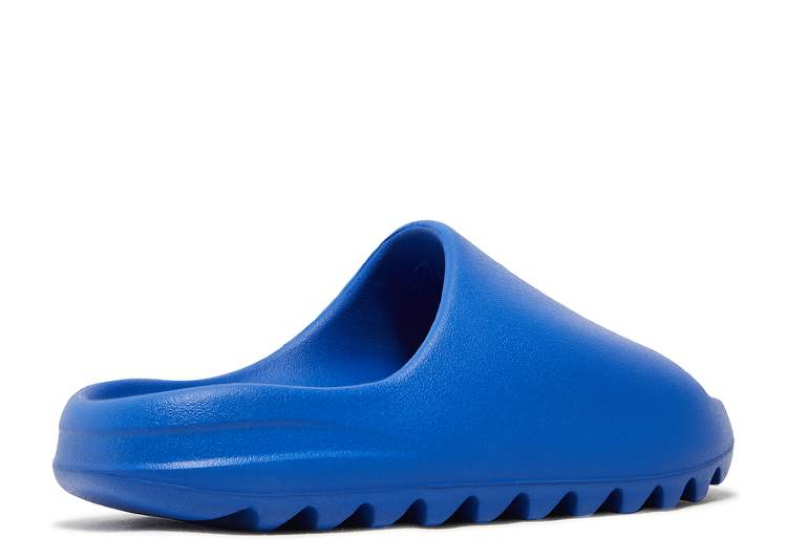 YEEZY SLIDES AZURE image 3