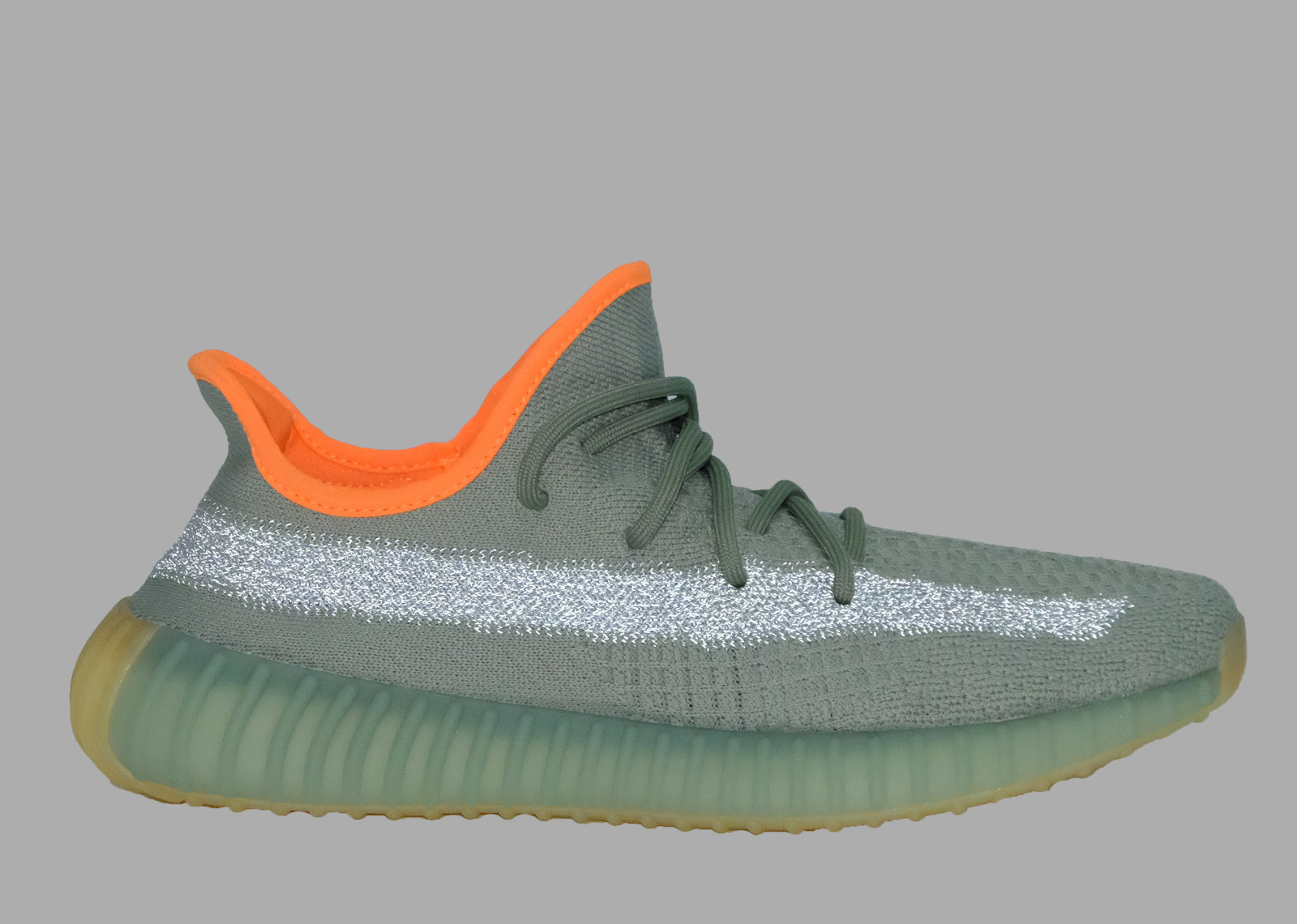 YEEZY BOOST 350 V2 DESERT SAGE image 2