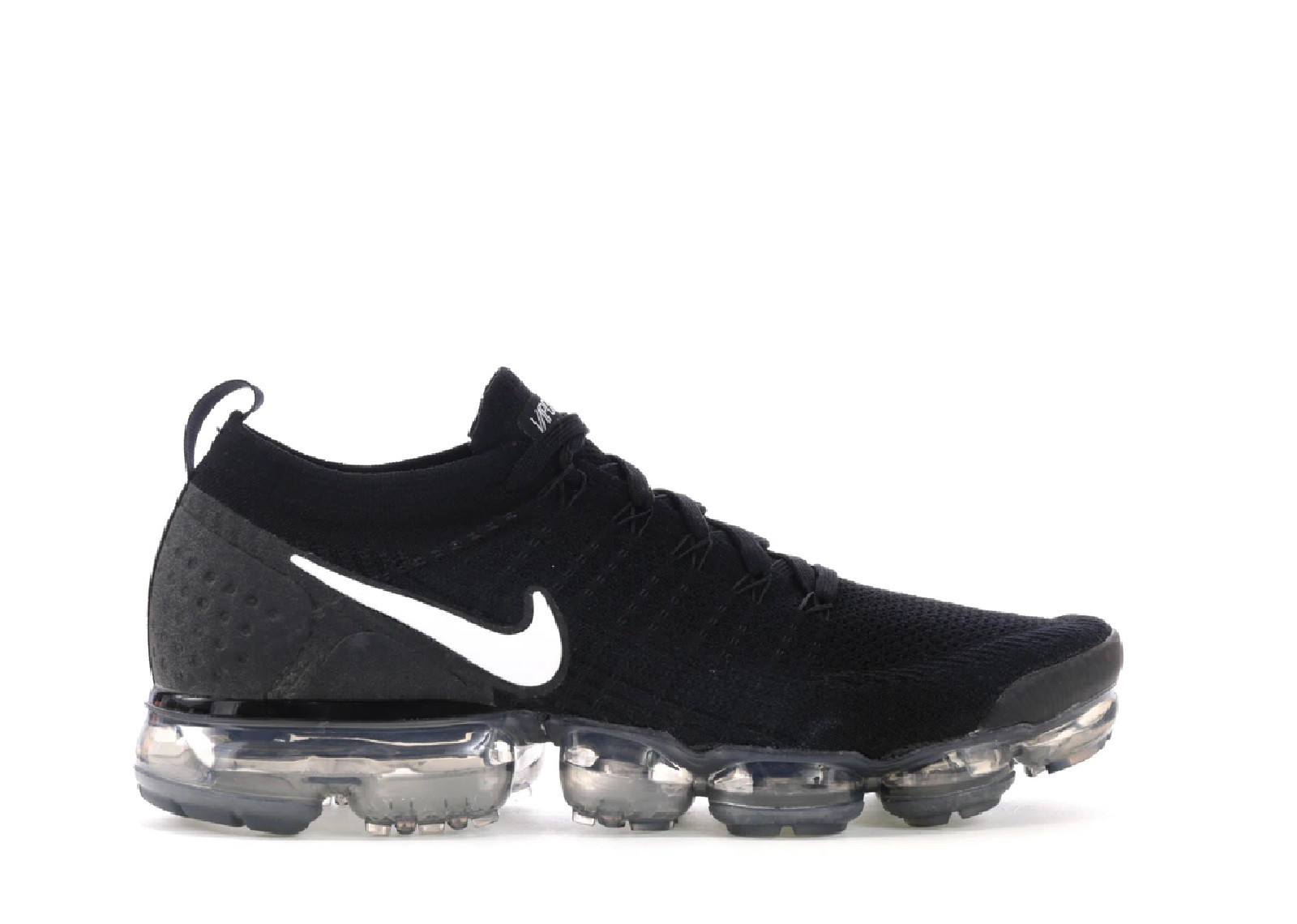 vapormax black and white