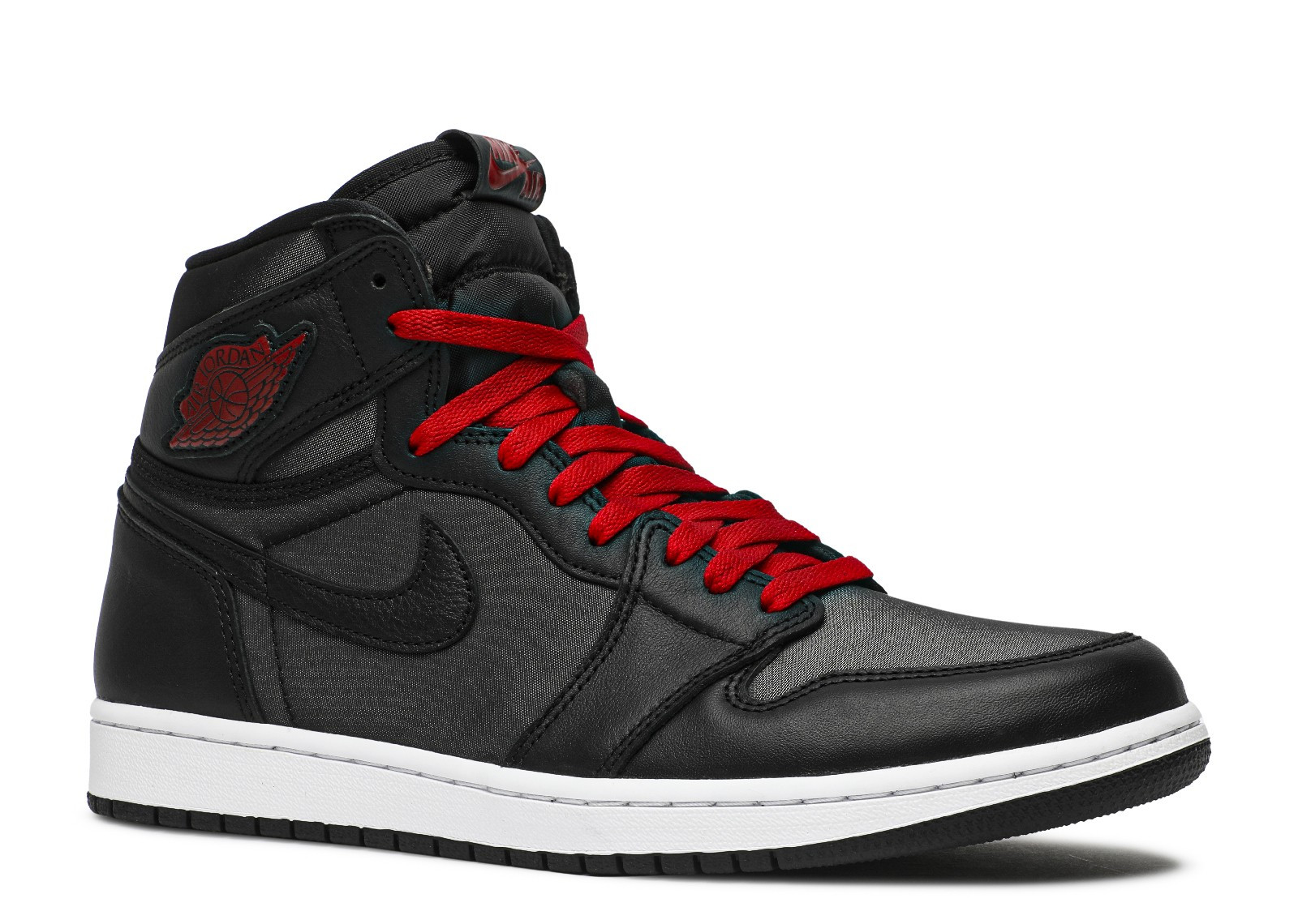 Air Jordan 1 Retro High Og Black Satin Level Up