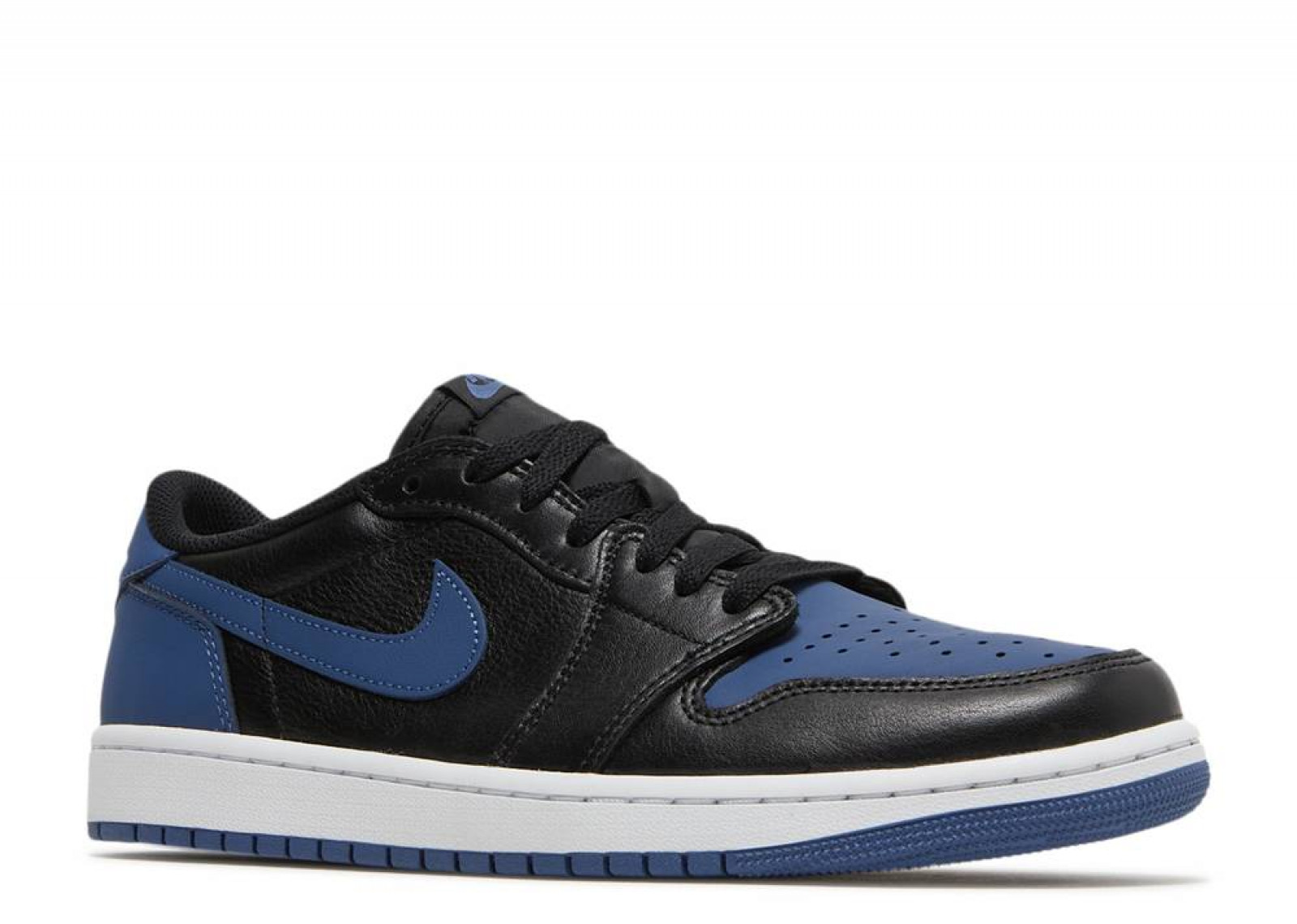 AIR JORDAN 1 RETRO LOW OG MYSTIC NAVY image 2