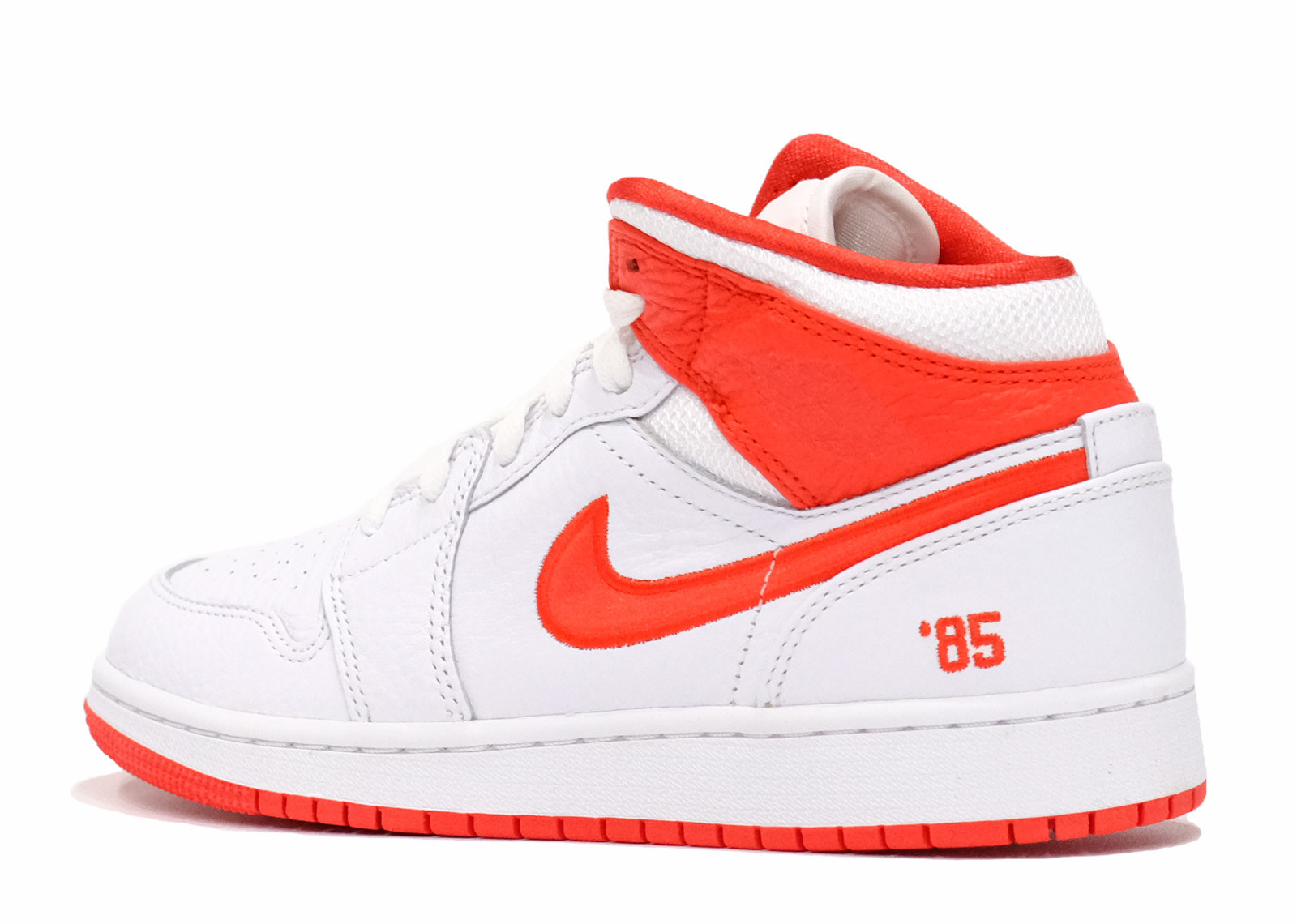 AIR JORDAN 1 MID GS 85 MISMATCH image 8