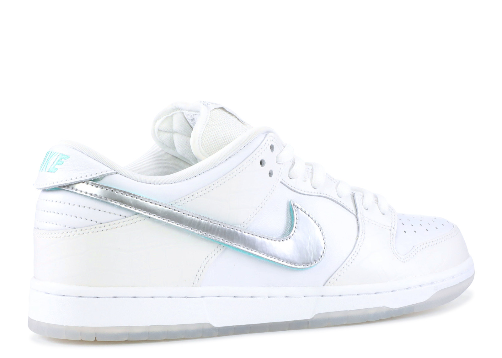 nike sb dunk low diamond white