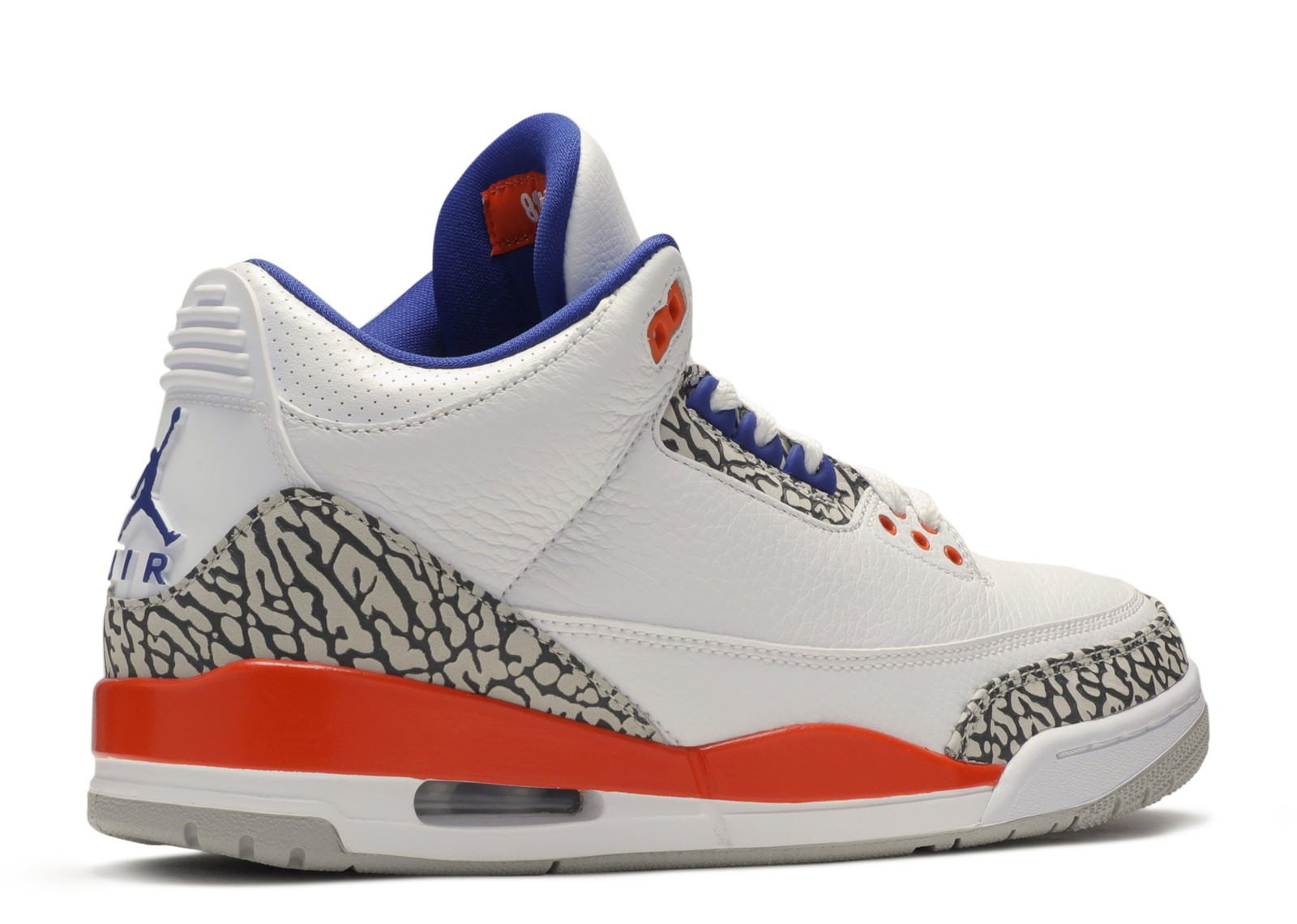 AIR JORDAN 3 RETRO KNICKS image 3