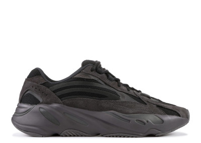 yeezy boost 700 v