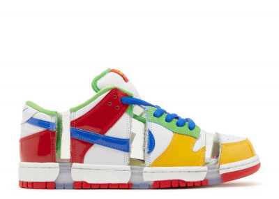 Nike DUNK LOW SB SANDY BODECKER